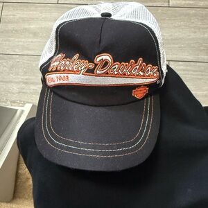 Harley-Davidson Black and White Cap with Orange Embroidery perfect for bae